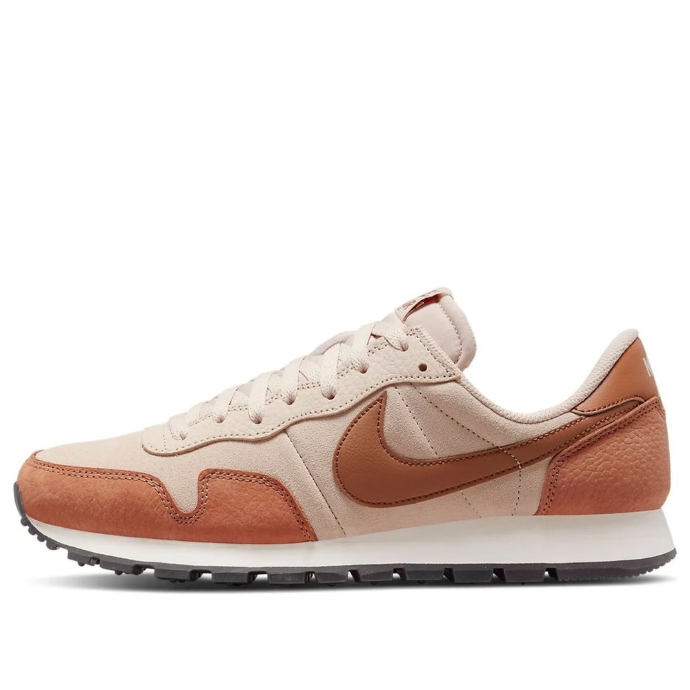 Brand New Nike Air Pegasus 83 Sneakers - Picture 2 of 4